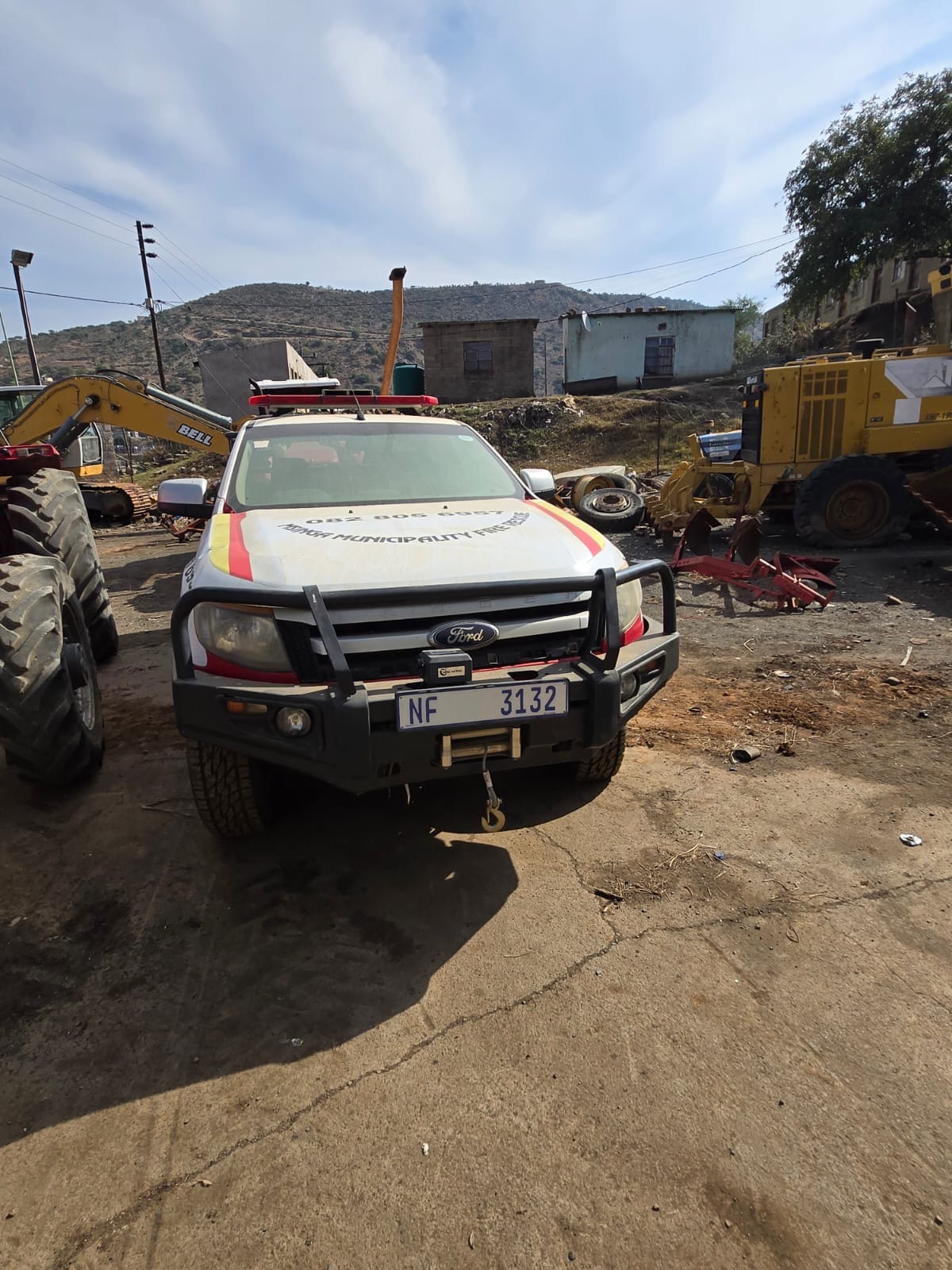 Ford Ranger Fire Rescue NF3132 — Front