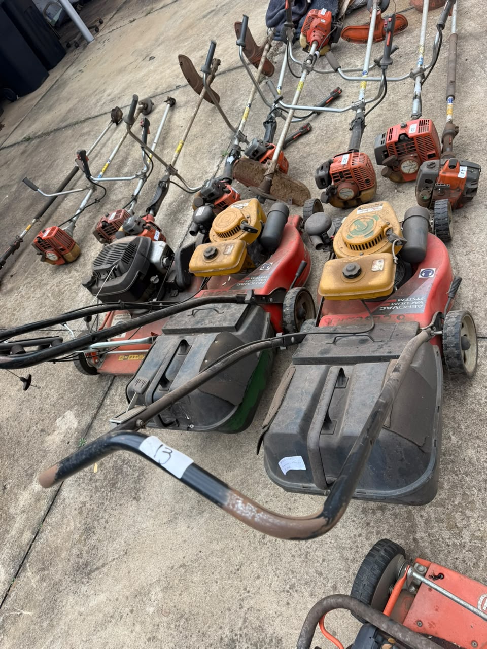 Lawn Mowers & Brush Cutters