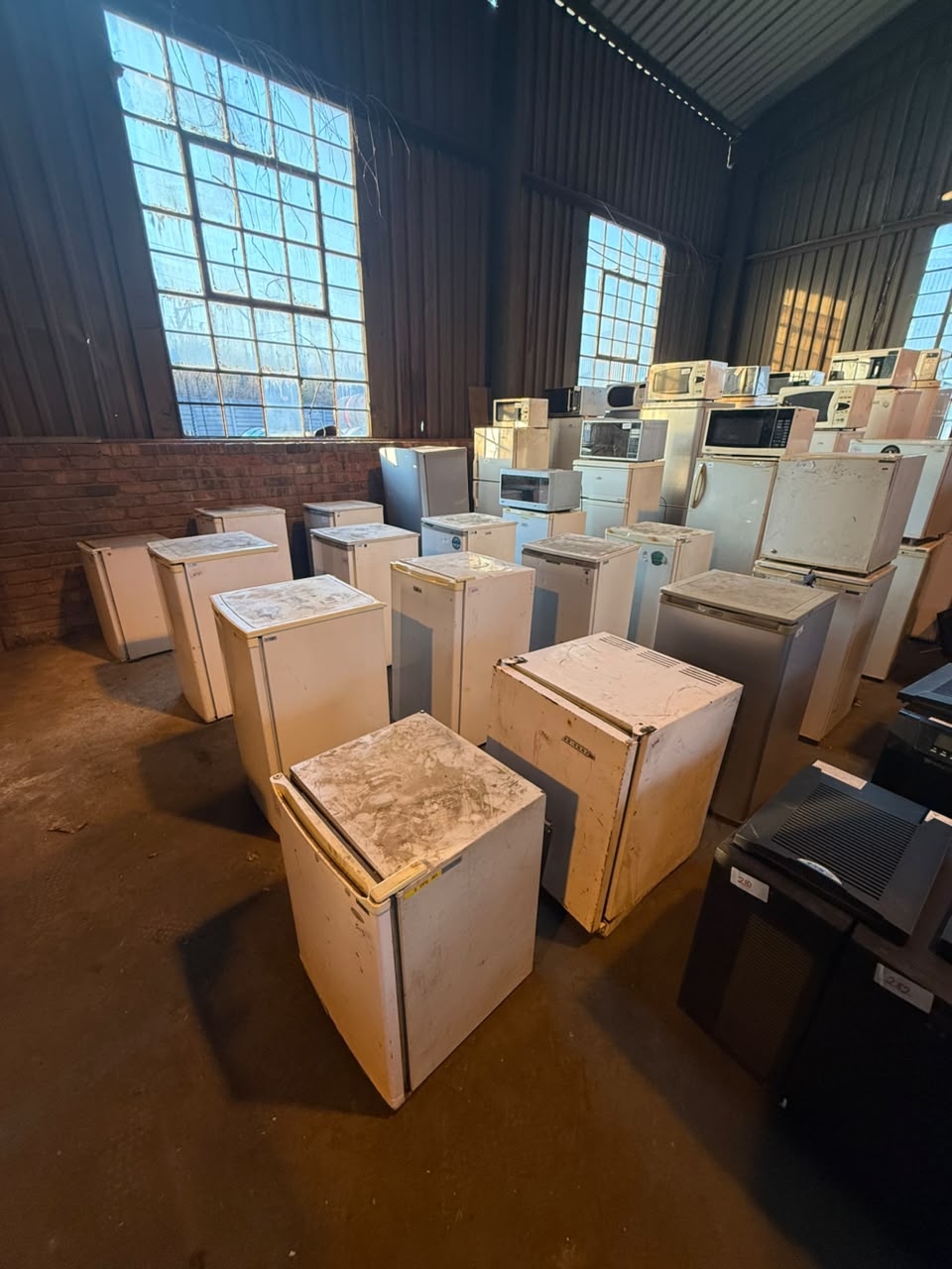 Mini Fridges & Microwaves