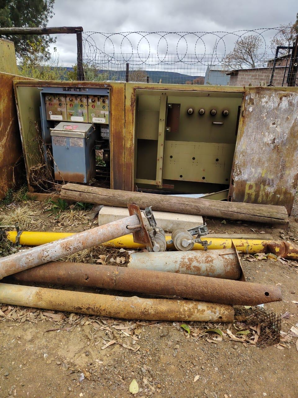 Yellow Plant & Machinery