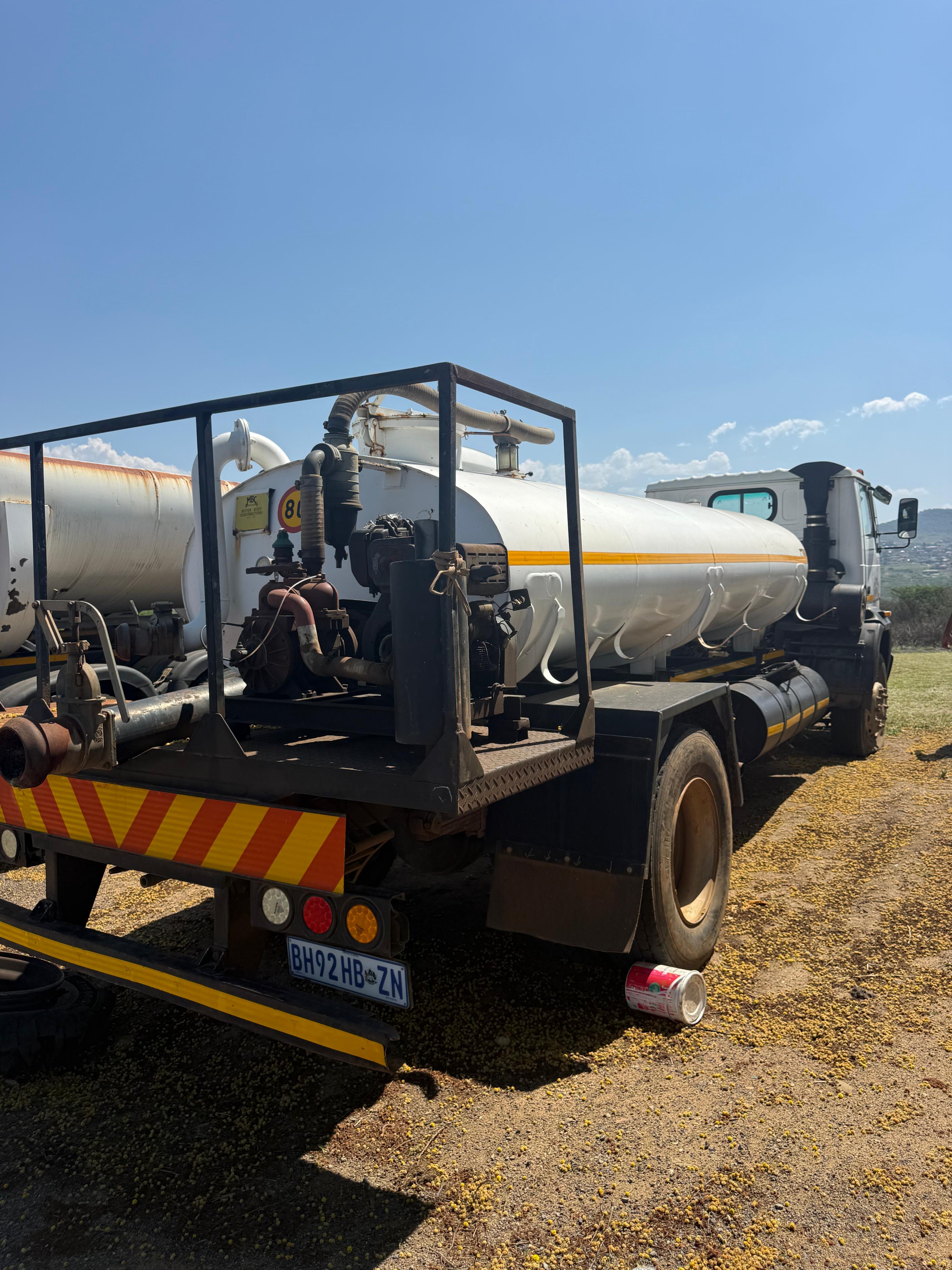 Water Tanker Truck